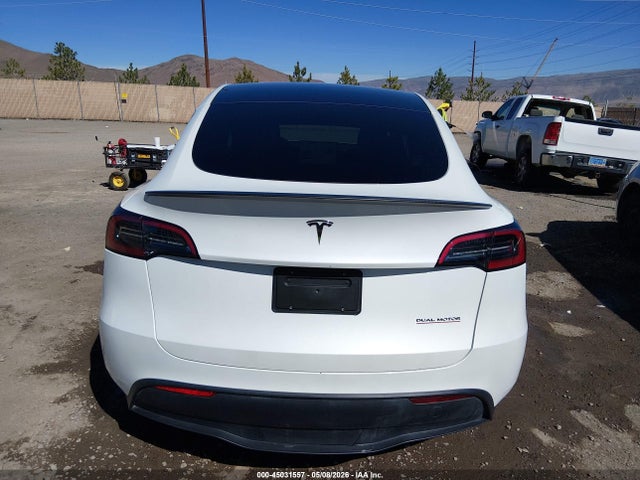 Продаж на аукціоні авто 2025 Tesla Model Y Performance Dual Motor All-wheel Drive, vin: 7SAYGDEF3SF218637, номер лоту: 45031557