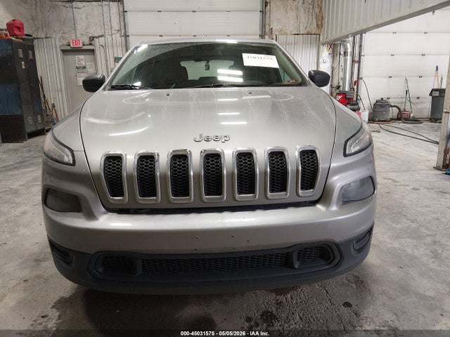 45031575 :رقم المزاد ، 1C4PJMABXFW606589 vin ، 2015 Jeep Cherokee Sport مزاد بيع