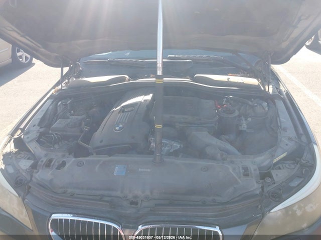 2010 Bmw 535i Xdrive მანქანა იყიდება აუქციონზე, vin: WBANV9C52AC390325, აუქციონის ნომერი: 45031607