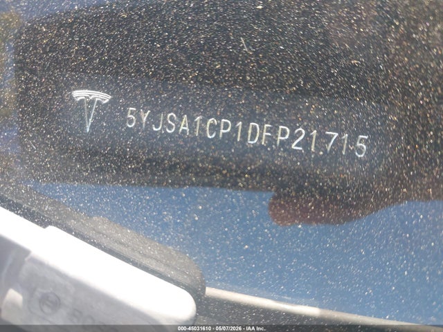 45031610 :رقم المزاد ، 5YJSA1CP1DFP21715 vin ، 2013 Tesla Model S Performance مزاد بيع