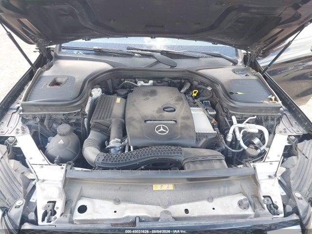 45031626 :رقم المزاد ، WDC0G4KB1HF150817 vin ، 2017 Mercedes-benz Glc 300 4matic مزاد بيع