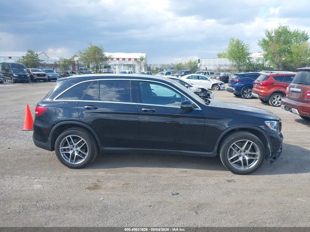 45031626 :رقم المزاد ، WDC0G4KB1HF150817 vin ، 2017 Mercedes-benz Glc 300 4matic مزاد بيع