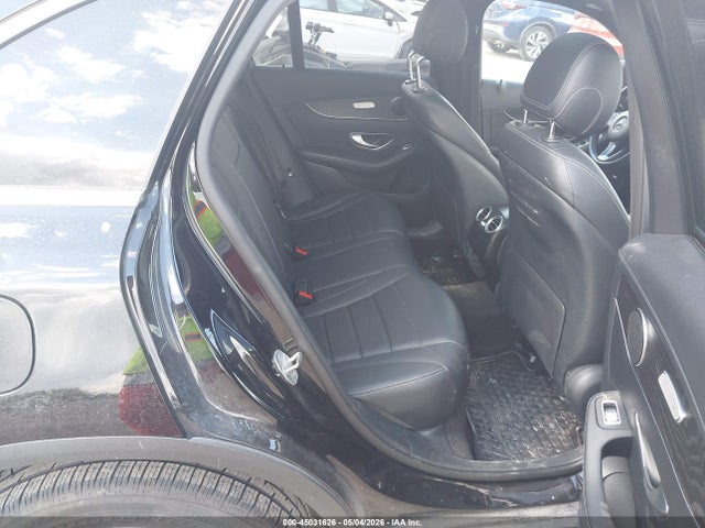 45031626 :رقم المزاد ، WDC0G4KB1HF150817 vin ، 2017 Mercedes-benz Glc 300 4matic مزاد بيع