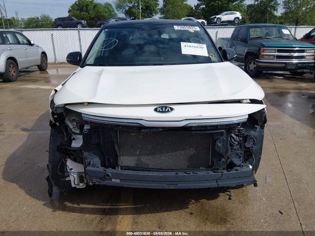45031630 :رقم المزاد ، KNDEUCAA9M7158210 vin ، 2021 Kia Seltos S مزاد بيع