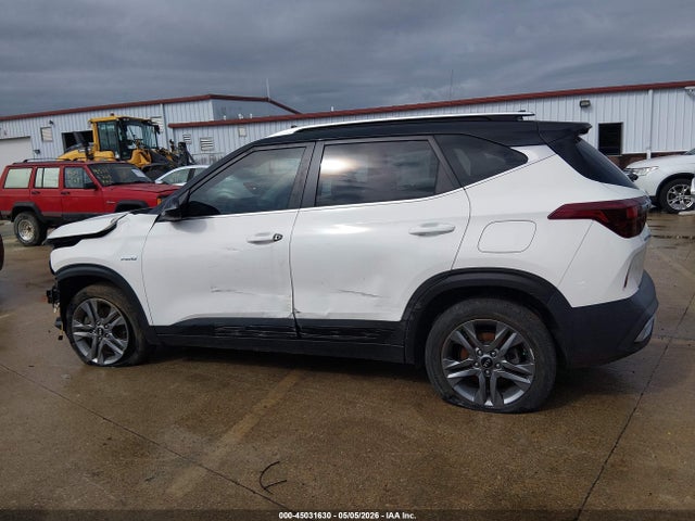 45031630 :رقم المزاد ، KNDEUCAA9M7158210 vin ، 2021 Kia Seltos S مزاد بيع