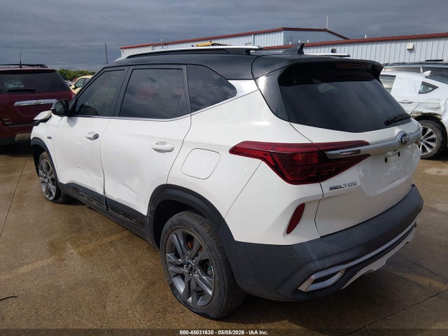 45031630 :رقم المزاد ، KNDEUCAA9M7158210 vin ، 2021 Kia Seltos S مزاد بيع