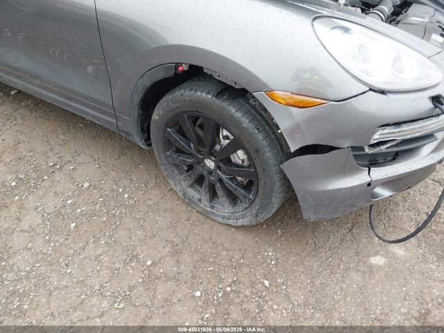 Продажа на аукционе авто 2013 Porsche Cayenne S, vin: WP1AB2A29DLA82422, номер лота: 45031636