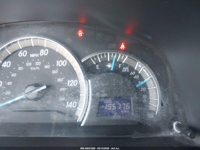 45031655 :رقم المزاد ، 4T1BF1FKXEU817252 vin ، 2014 Toyota Camry Se مزاد بيع