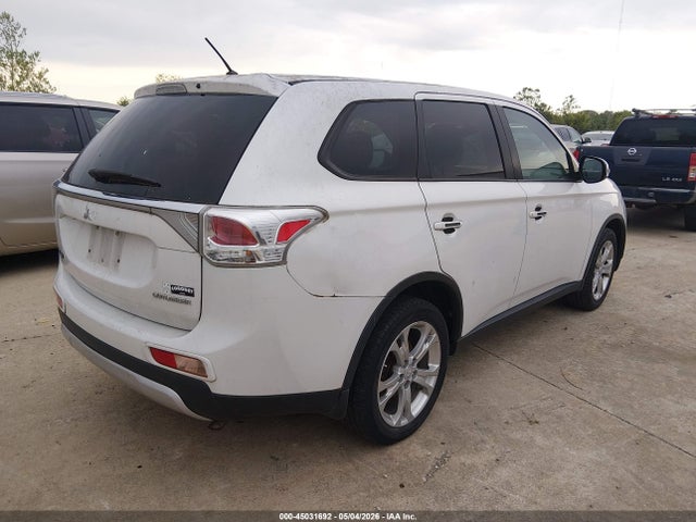 Продаж на аукціоні авто 2015 Mitsubishi Outlander Se, vin: JA4AZ3A38FZ012397, номер лоту: 45031692
