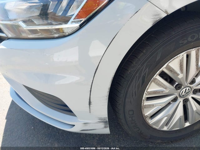 Продаж на аукціоні авто 2019 Volkswagen Jetta 1.4t R-line/1.4t S/1.4t Se, vin: 3VWC57BU2KM031979, номер лоту: 45031696