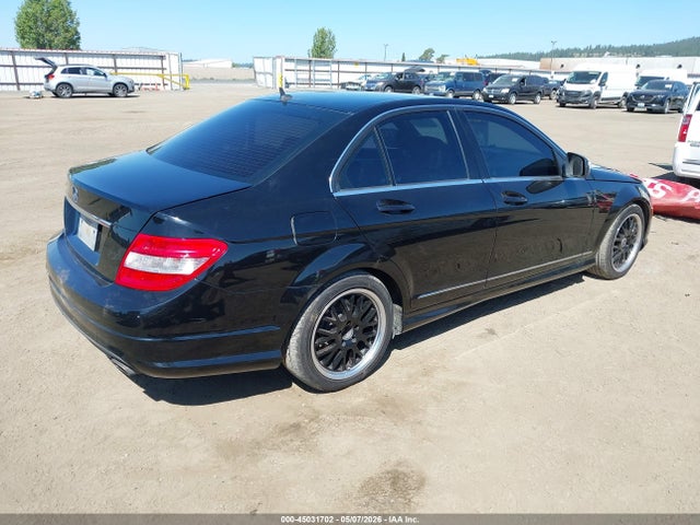 45031702 :رقم المزاد ، WDDGF54X78F070966 vin ، 2008 Mercedes-benz C 300 Luxury/sport مزاد بيع