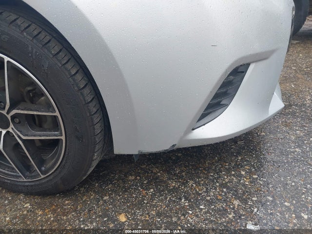 Aukcja sprzedaży 2016 Toyota Corolla Le, vin: 5YFBURHE1GP437913, numer aukcji: 45031706
