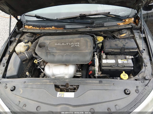 2015 Chrysler 200 Limited მანქანა იყიდება აუქციონზე, vin: 1C3CCCAB4FN564305, აუქციონის ნომერი: 45031713