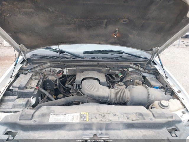 45031718 :رقم المزاد ، 1FTRF17W82NB34699 vin ، 2002 Ford F-150 Xl/xlt مزاد بيع