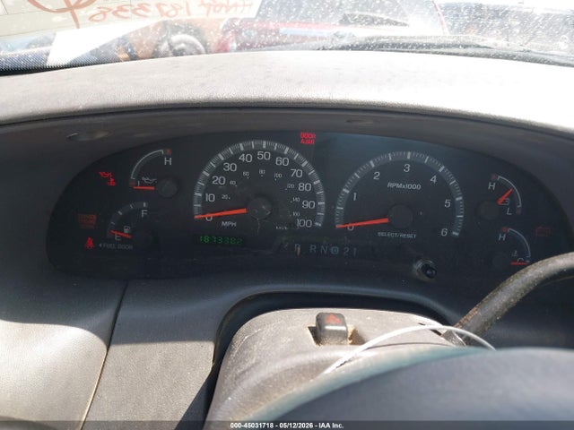45031718 :رقم المزاد ، 1FTRF17W82NB34699 vin ، 2002 Ford F-150 Xl/xlt مزاد بيع