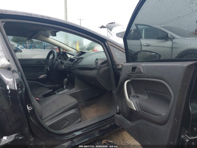45031723 :رقم المزاد ، 3FADP4BJ5DM191952 vin ، 2013 Ford Fiesta Se مزاد بيع