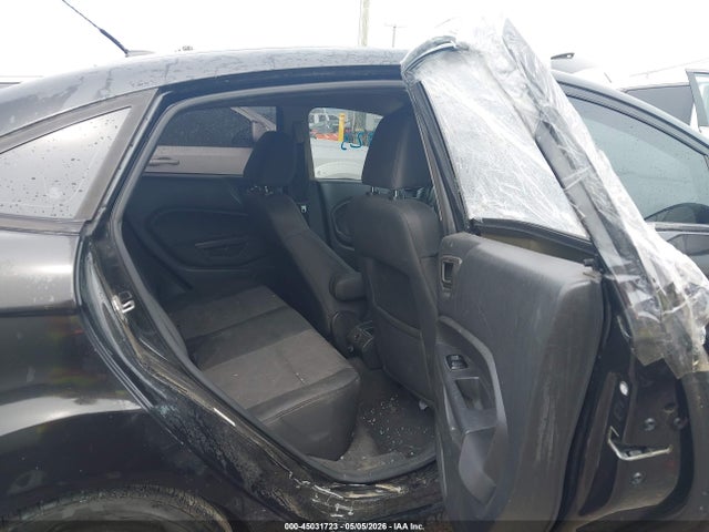 45031723 :رقم المزاد ، 3FADP4BJ5DM191952 vin ، 2013 Ford Fiesta Se مزاد بيع