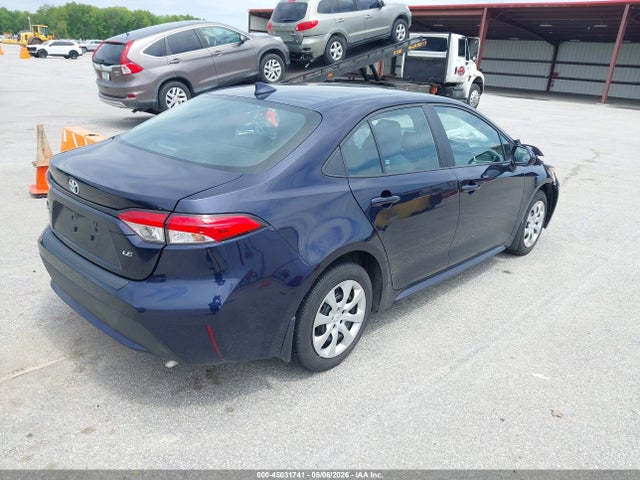 45031741 :رقم المزاد ، 5YFEPMAE3NP356071 vin ، 2022 Toyota Corolla Le مزاد بيع
