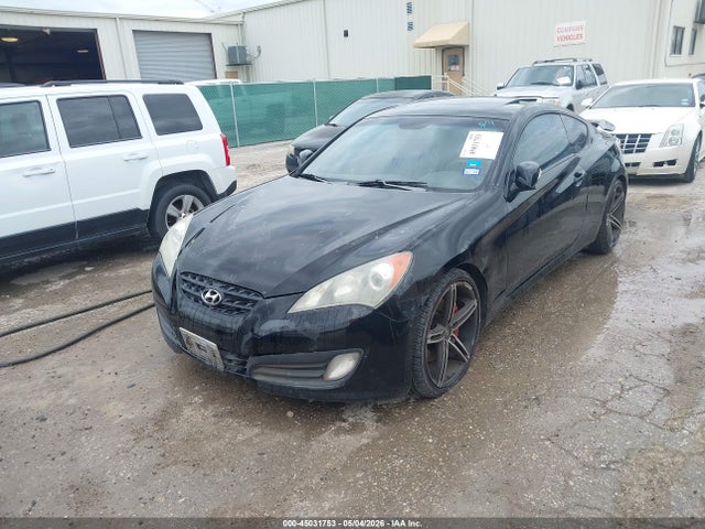 2010 Hyundai Genesis 3.8 Track მანქანა იყიდება აუქციონზე, vin: KMHHU6KH1AU027856, აუქციონის ნომერი: 45031753