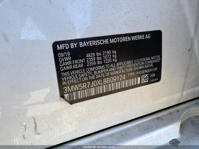 45031788 :رقم المزاد ، 3MW5R7J0XL8B09124 vin ، 2020 Bmw 330i Xdrive مزاد بيع