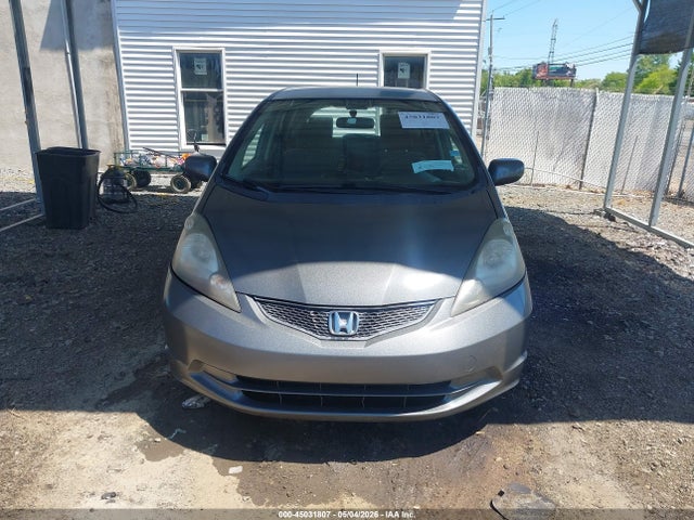 Продажа на аукционе авто 2013 Honda Fit, vin: JHMGE8H3XDC020059, номер лота: 45031807