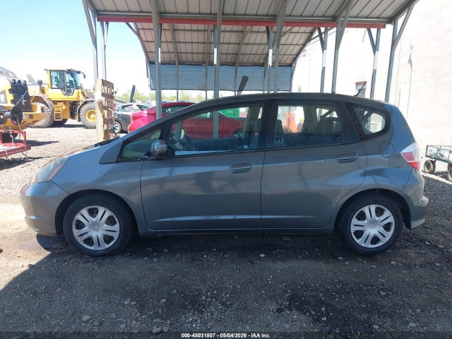 Продажа на аукционе авто 2013 Honda Fit, vin: JHMGE8H3XDC020059, номер лота: 45031807