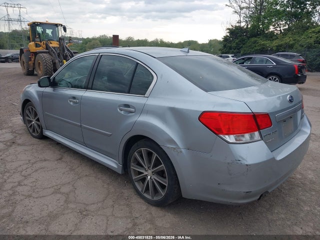 4S3BMBH61E3013654 Subaru Legacy 2.5 I Sport