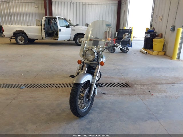 45031832 :رقم المزاد ، JH2RC44771M450162 vin ، 2001 Honda Vt750 Cd2 مزاد بيع