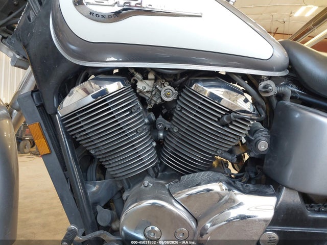 45031832 :رقم المزاد ، JH2RC44771M450162 vin ، 2001 Honda Vt750 Cd2 مزاد بيع