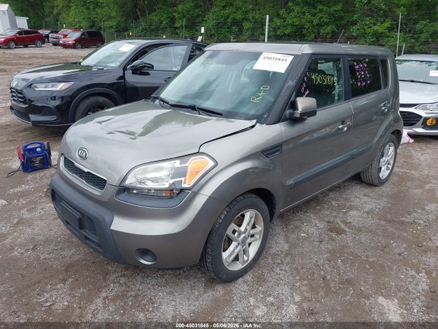 2011 Kia Soul + მანქანა იყიდება აუქციონზე, vin: KNDJT2A27B7329327, აუქციონის ნომერი: 45031845