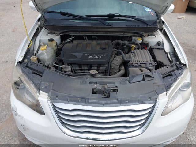 Продажа на аукционе авто 2013 Chrysler 200 Lx, vin: 1C3CCBAB3DN624680, номер лота: 45031861