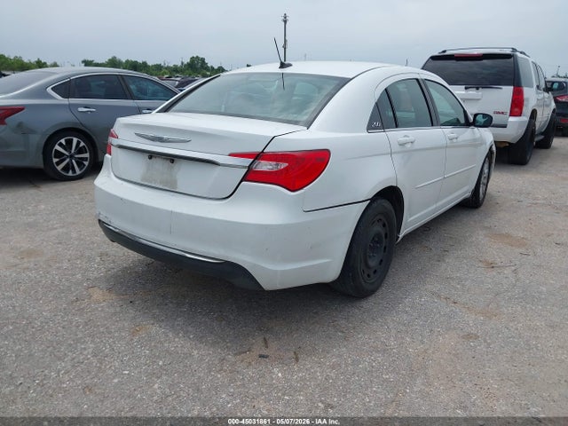 Продажа на аукционе авто 2013 Chrysler 200 Lx, vin: 1C3CCBAB3DN624680, номер лота: 45031861