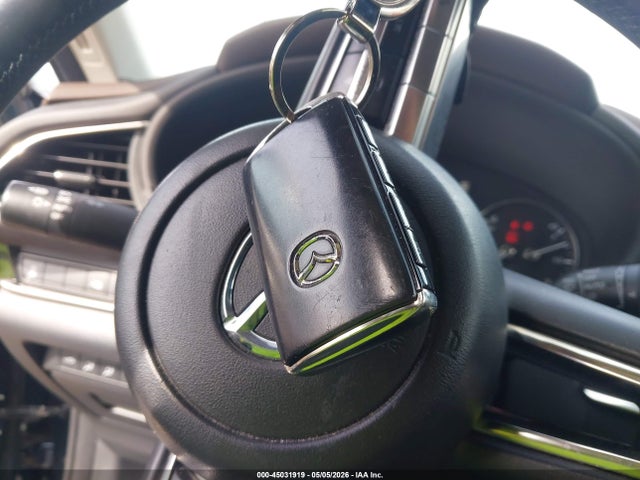 2021 Mazda Cx-30 Premium მანქანა იყიდება აუქციონზე, vin: 3MVDMBDL2MM309833, აუქციონის ნომერი: 45031919