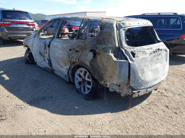 2T3JFREV3HW693701 Toyota RAV4 SE