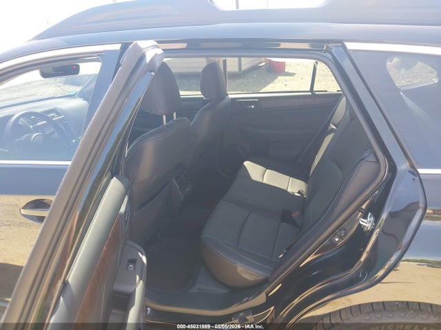 Продажа на аукционе авто 2018 Subaru Outback 3.6r Limited, vin: 4S4BSENC2J3278655, номер лота: 45031969