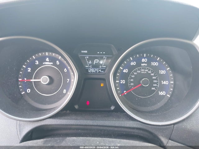 Auction sale of the 2015 Hyundai Elantra Se, vin: 5NPDH4AE6FH599705, lot number: 45032029