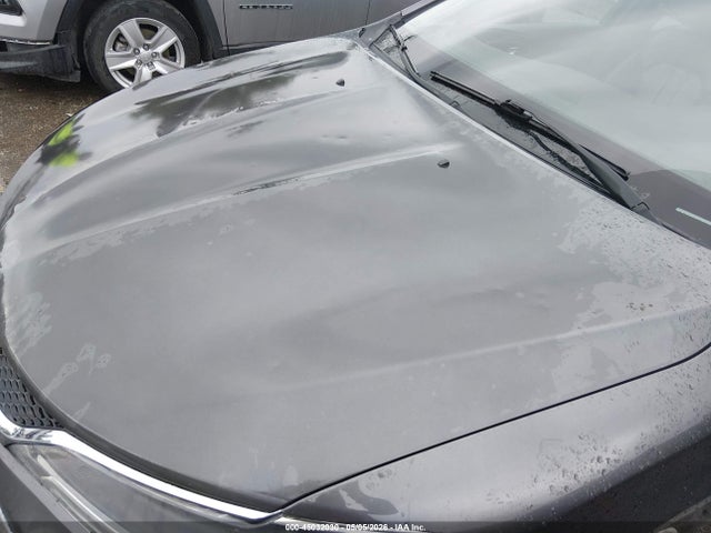 Продажа на аукционе авто 2016 Chrysler 200 Limited Platinum, vin: 1C3CCCAG4GN190596, номер лота: 45032030