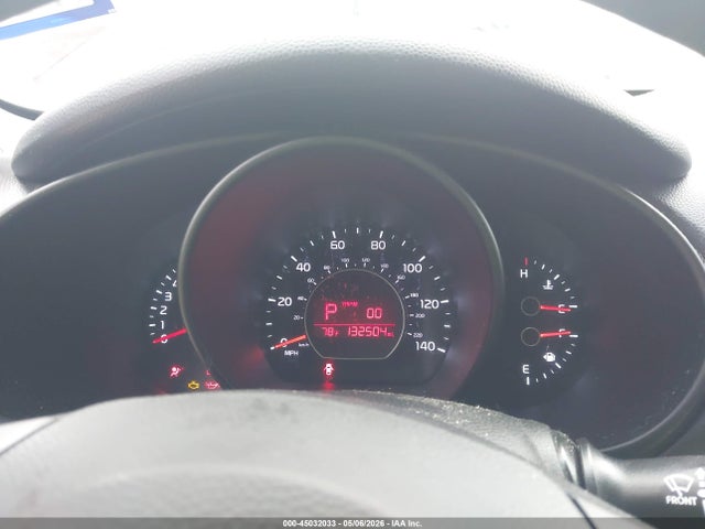 45032033 :رقم المزاد ، KNDJN2A29F7137133 vin ، 2015 Kia Soul مزاد بيع