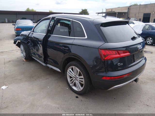 Audi Q5 45 Premium 2019 WA1BNAFY0K2017007 Image 3