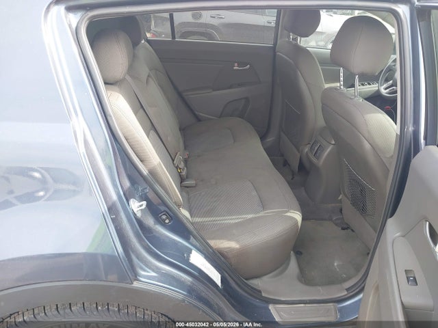 45032042 :رقم المزاد ، KNDPB3AC1G7814372 vin ، 2016 Kia Sportage Lx مزاد بيع