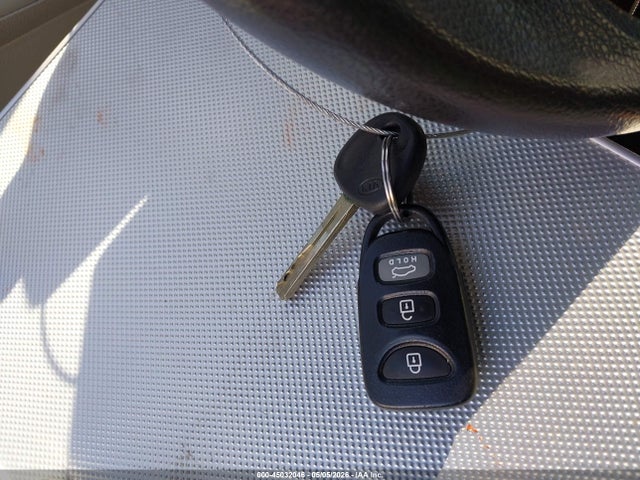 45032046 :رقم المزاد ، KNAGM4A76D5365276 vin ، 2013 Kia Optima Lx مزاد بيع