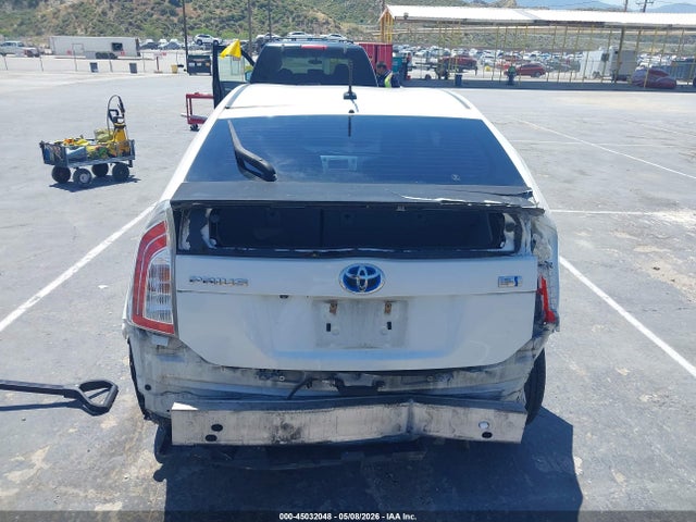 JTDKN3DU3F0424998 Toyota Prius Persona Series Special Edition