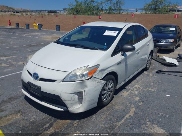 JTDKN3DU3F0424998 Toyota Prius Persona Series Special Edition