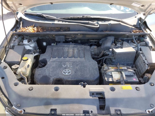 45032060 :رقم المزاد ، JTMRK4DV1A5088365 vin ، 2010 Toyota Rav4 Sport V6 مزاد بيع