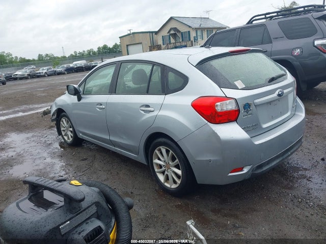 45032087 :رقم المزاد ، JF1GPAC65DH823732 vin ، 2013 Subaru Impreza 2.0i Premium مزاد بيع