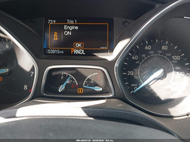 45032135 :رقم المزاد ، 1FADP3K28FL368775 vin ، 2015 Ford Focus Se مزاد بيع