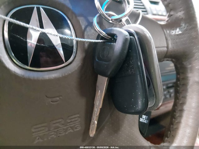 45032138 :رقم المزاد ، 2HNYD186X3H523493 vin ، 2003 Acura Mdx مزاد بيع