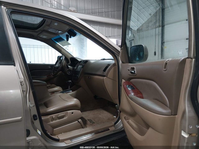 45032138 :رقم المزاد ، 2HNYD186X3H523493 vin ، 2003 Acura Mdx مزاد بيع