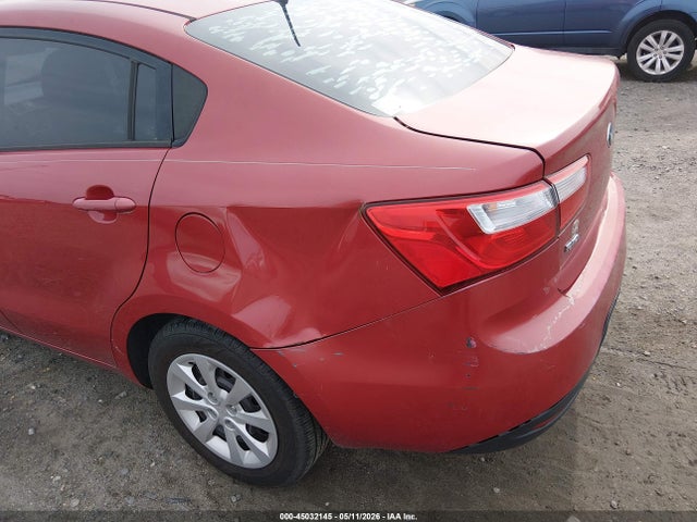 2015 Kia Rio Lx მანქანა იყიდება აუქციონზე, vin: KNADM4A34F6453532, აუქციონის ნომერი: 45032145