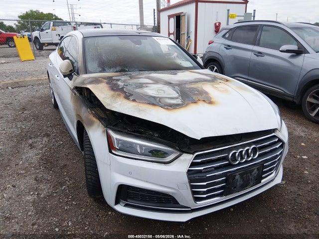 Продажа на аукционе авто 2019 Audi A5 45 Premium, vin: WAUENCF57KA066924, номер лота: 45032150